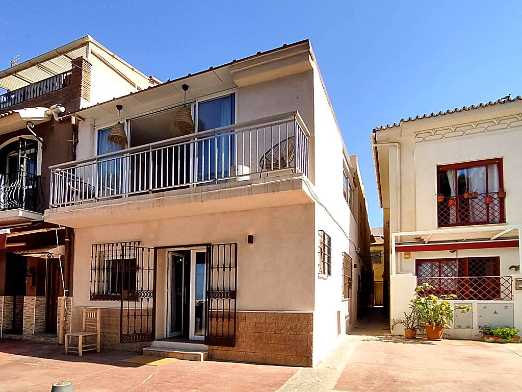 Malaga stylish beach apartments